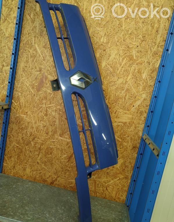 Renault Master II Front grill 