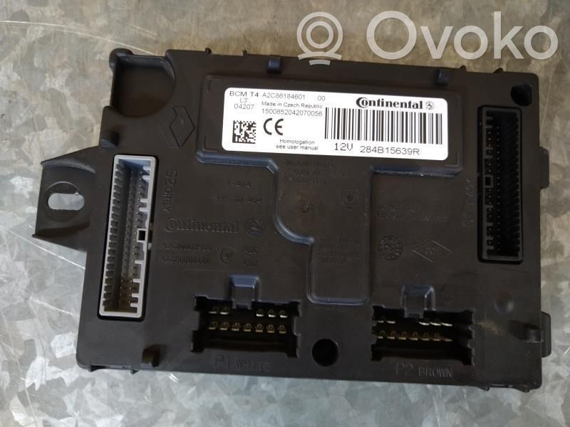Renault Clio IV Engine control unit/module 
