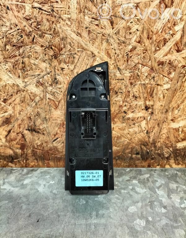 Electric window control switch   9217326