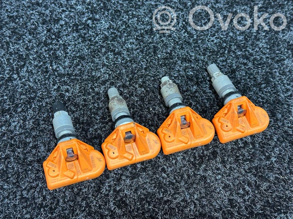Ford Kuga III Tire pressure sensor 