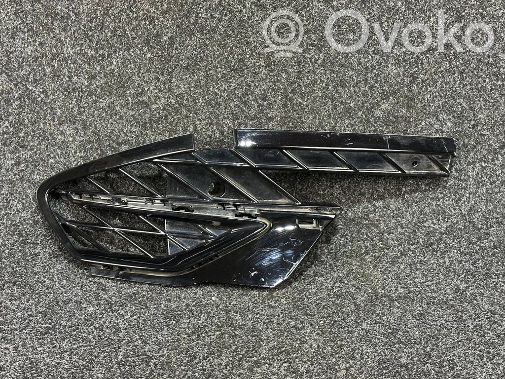 Front bumper lower grill   5FF853666E