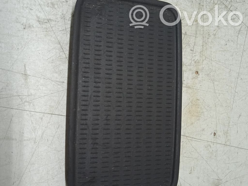 BMW 3 E92 E93 Apoyabrazos del asiento trasero 