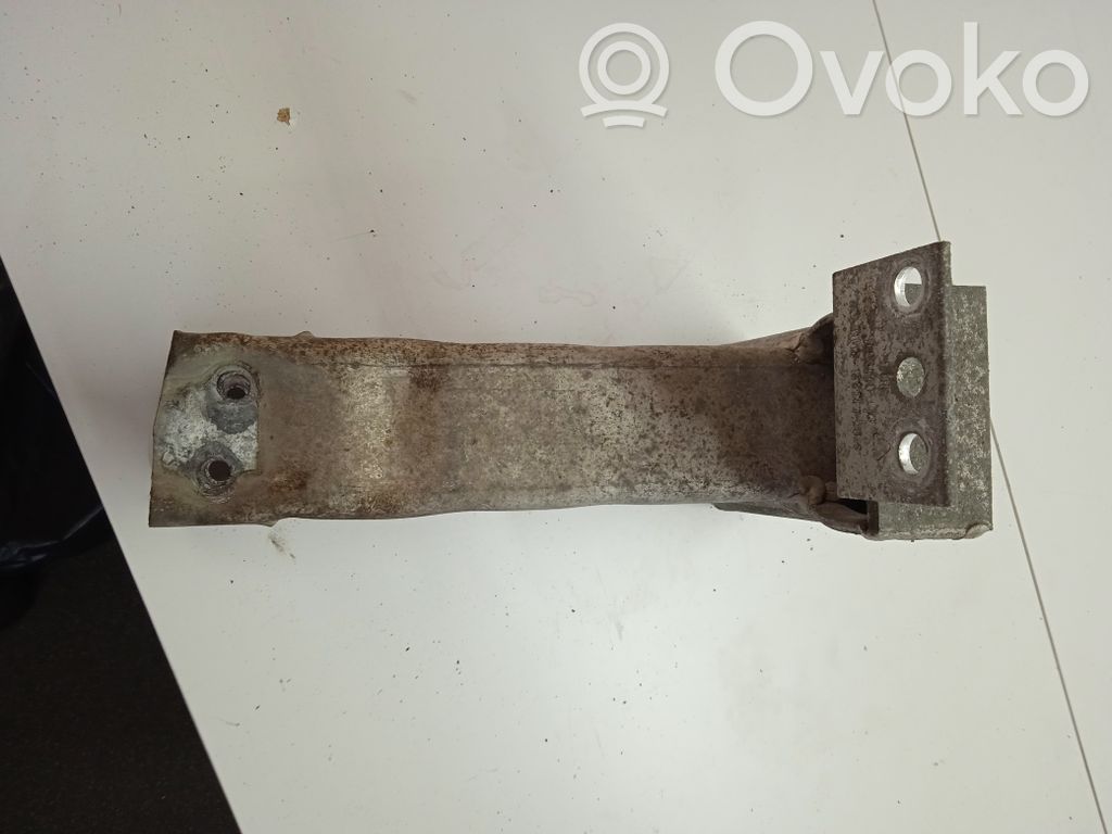 BMW X3 E83 Front bumper mounting bracket 