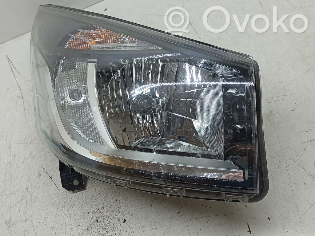 Renault Trafic III (X82) Scheinwerfer 