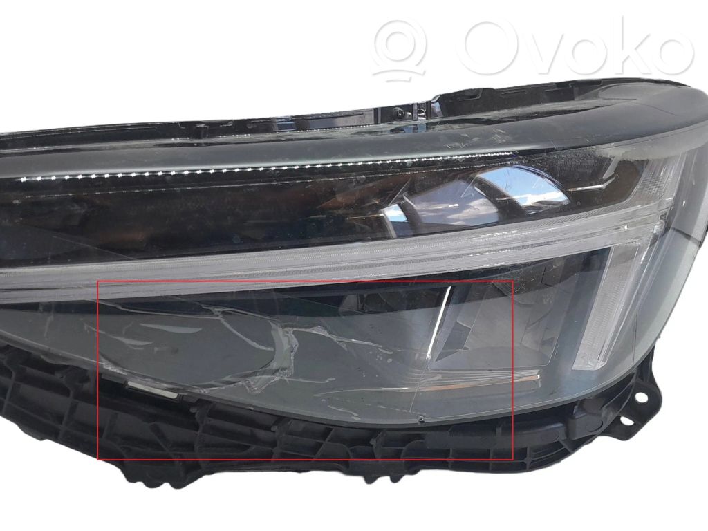 Volvo XC40 Phare frontale 