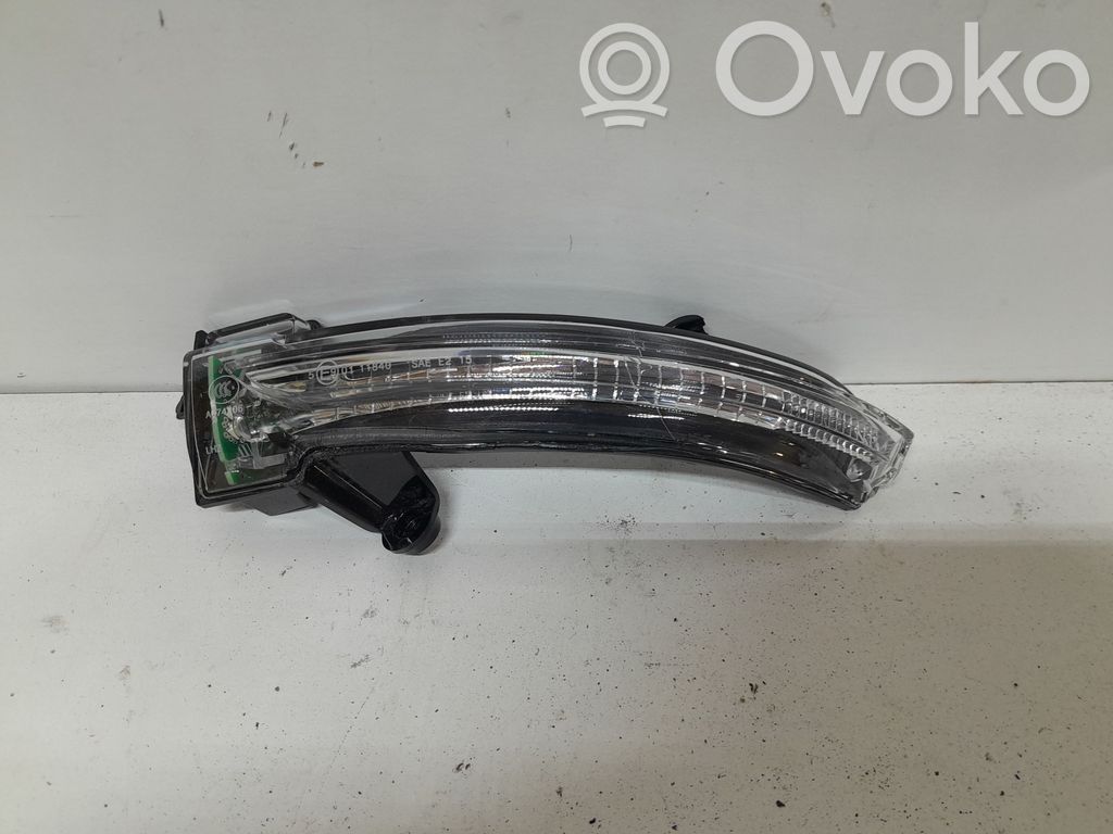 Renault Megane IV Mirror indicator light 