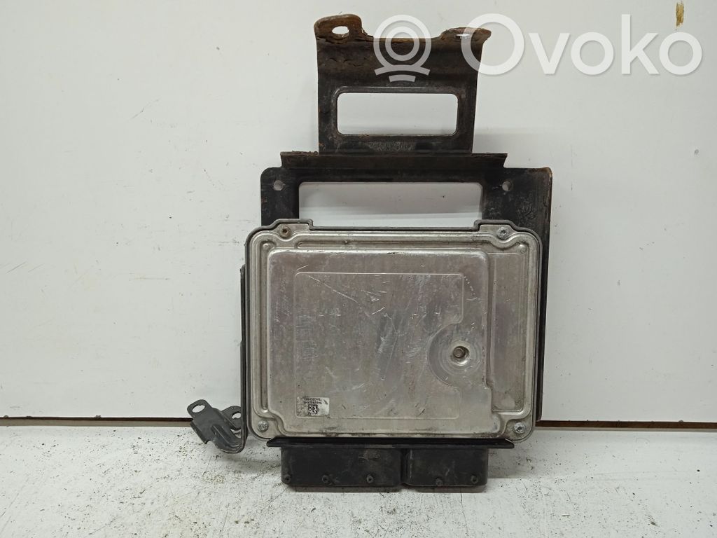 KIA Sportage Engine control unit/module 