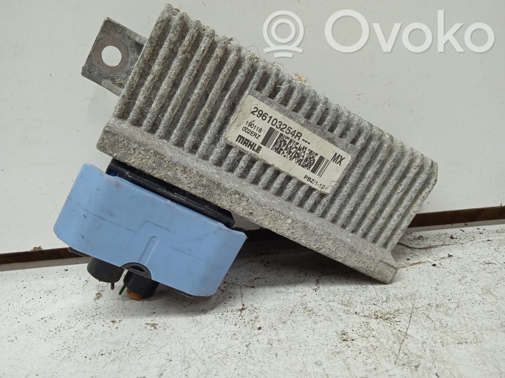 Renault Zoe Przekaźnik / Modul układu ogrzewania wstępnego 