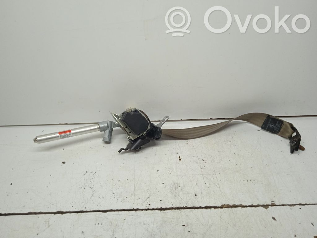 Volvo V70 Cinturón trasero 