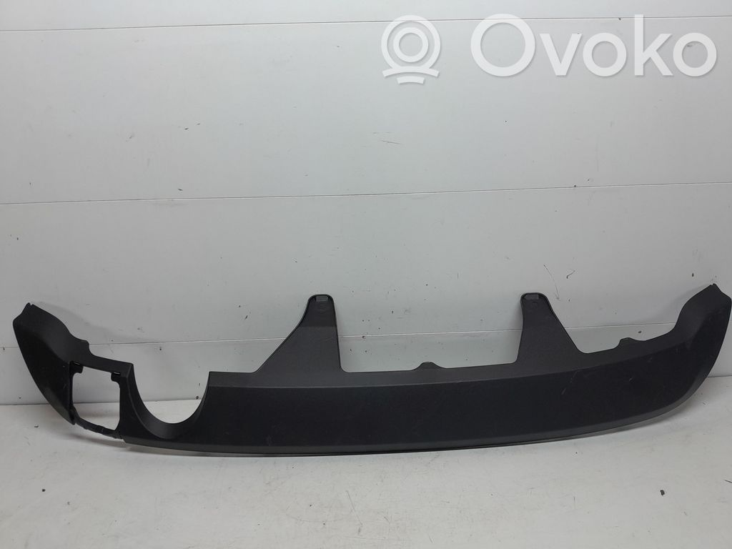 Ford Fiesta Moldura inferior del parachoques trasero 