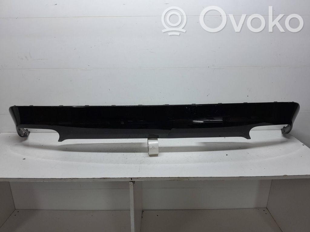 Volvo XC90 Takapuskurin alaosan lista 