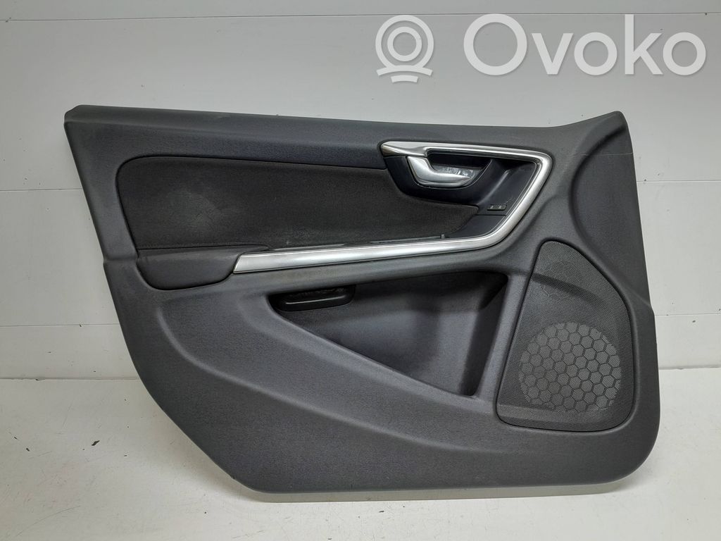 Volvo V60 Front door card panel trim 