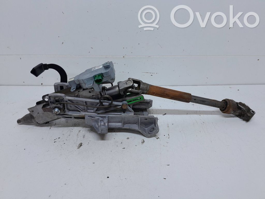 Volvo V60 Steering wheel axle 