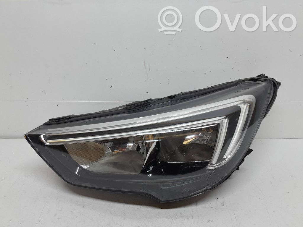 Opel Crossland X Phare frontale 