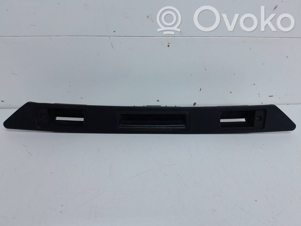 Audi A6 S6 C6 4F Éclairage de plaque d'immatriculation 