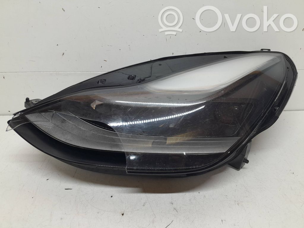 Tesla Model 3 Headlight/headlamp 