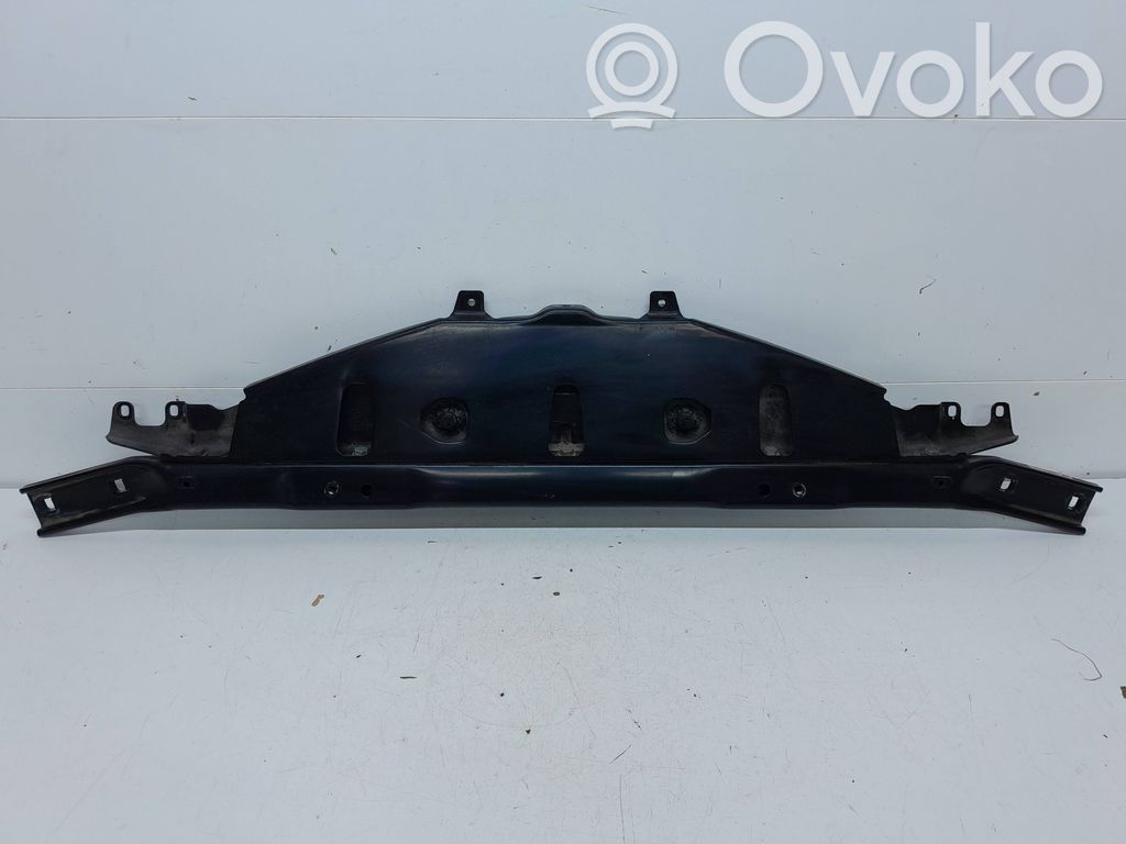 BMW 5 F10 F11 Staffa del pannello di supporto del radiatore parte superiore 
