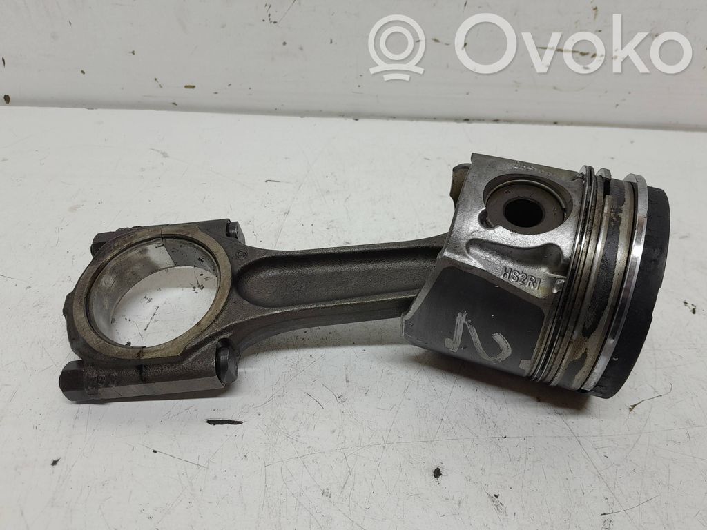 Volvo V50 Pistón con biela 
