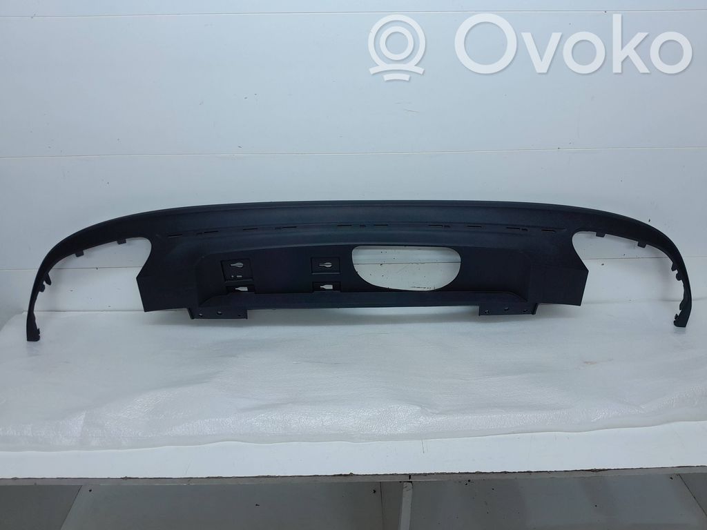 Volvo XC60 Takapuskurin alaosan lista 