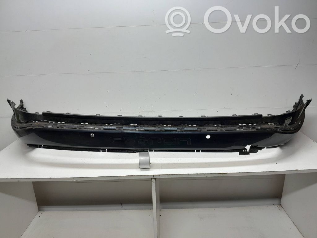Audi Q4 Sportback e-tron Bamperis 
