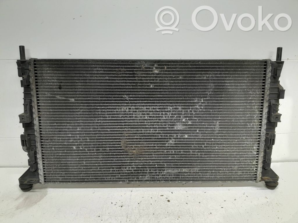Volvo V50 Aušinimo skysčio radiatorius 