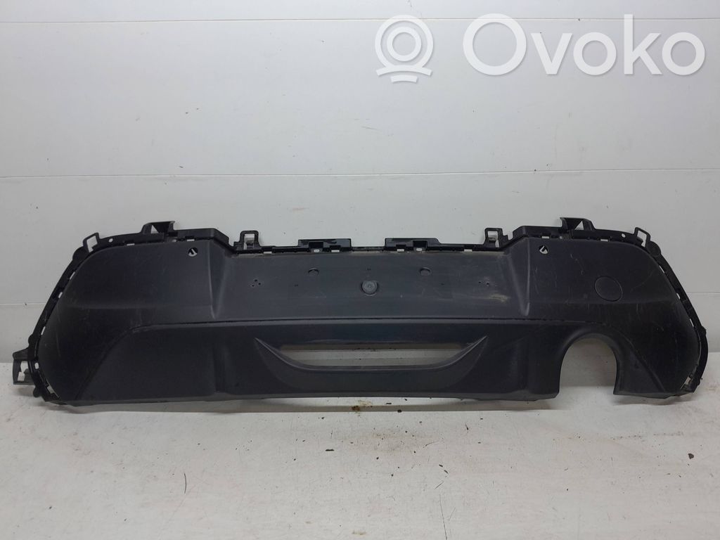 Peugeot 208 II Moldura inferior del parachoques trasero 