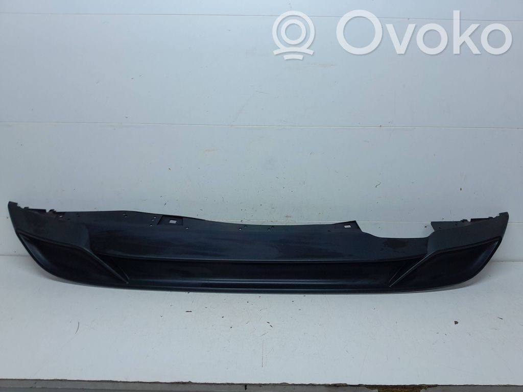 Volkswagen Polo VI Moldura inferior del parachoques trasero 
