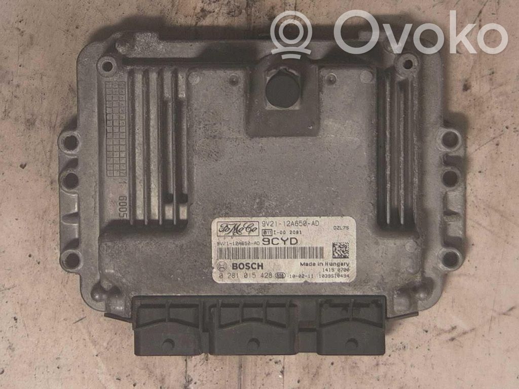 Unidad de control/módulo del motor   9V2112A650AD