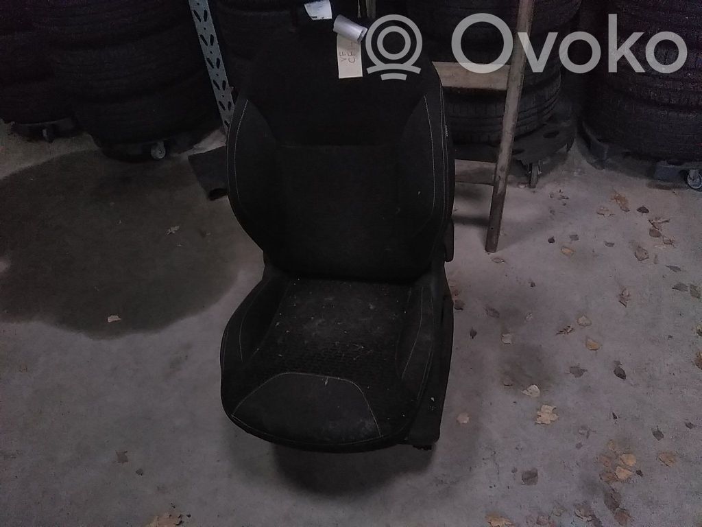 Front driver seat   SORT