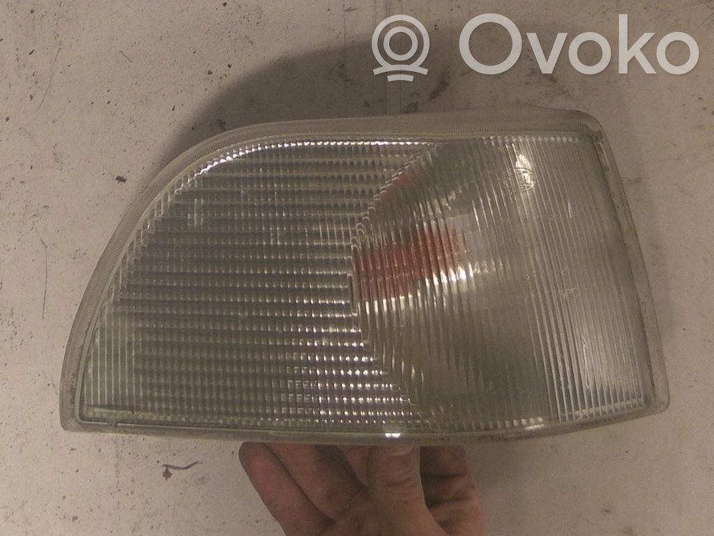 Volvo S70  V70  V70 XC Kierunkowskaz przedni 