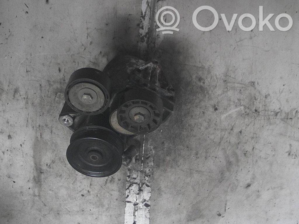 Ohjaustehostimen pumppu   MULTIREM