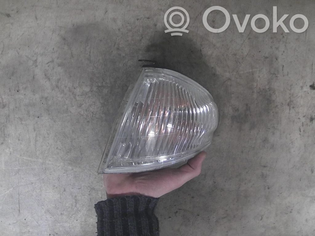 Mazda 323 Frontblinker 