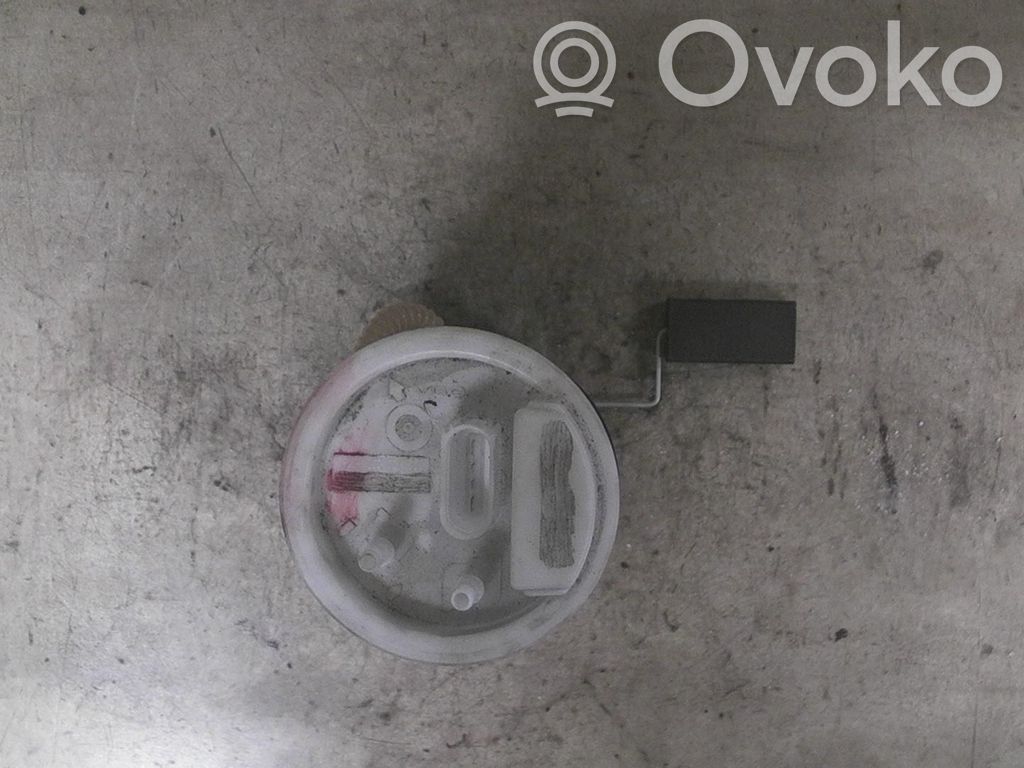Bomba interna de combustible
