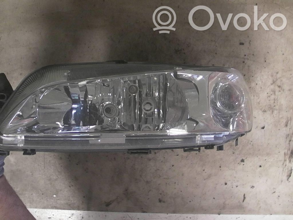 Scheinwerfer   087486