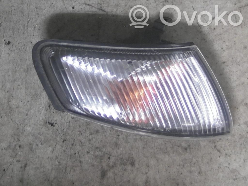 Mazda 626 Etusuuntavilkku 