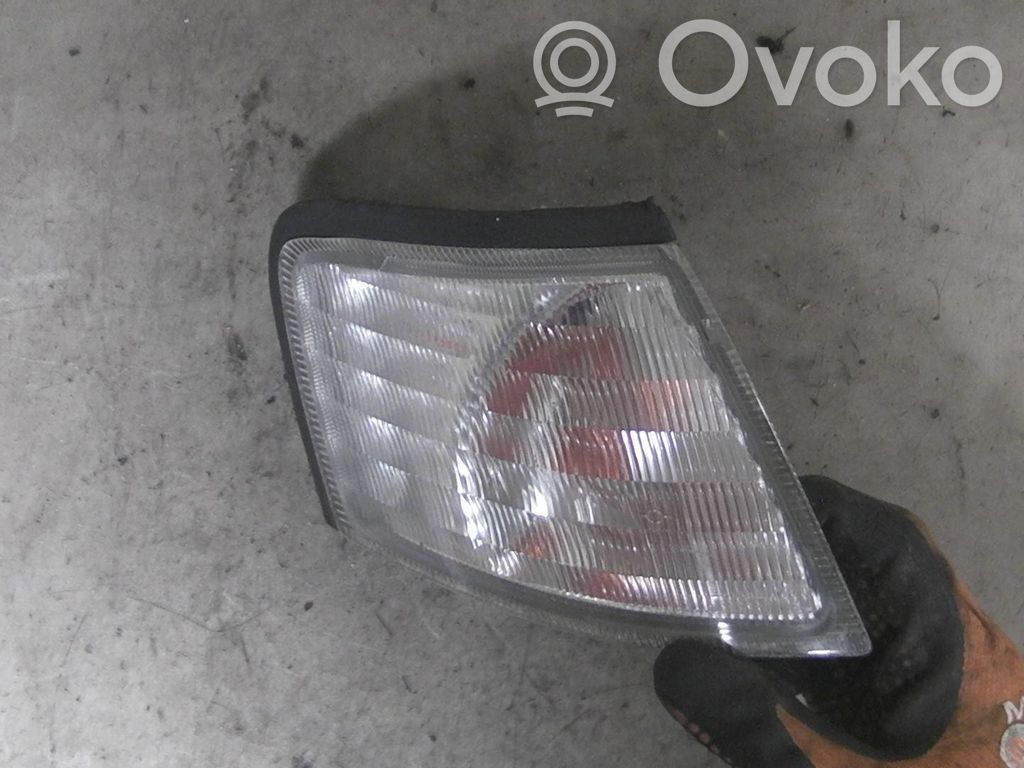 Nissan Primera Frontblinker 