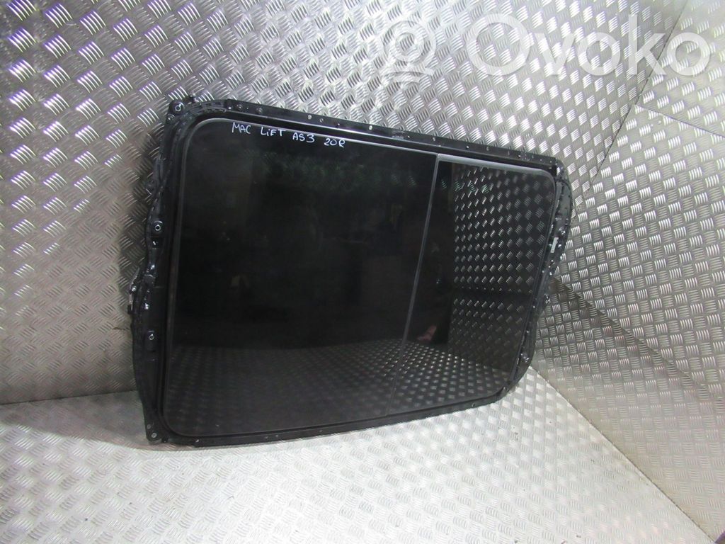 Headlining   95B877041D