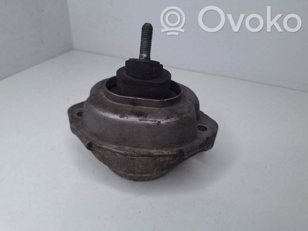 Engine mount bracket   3400341
