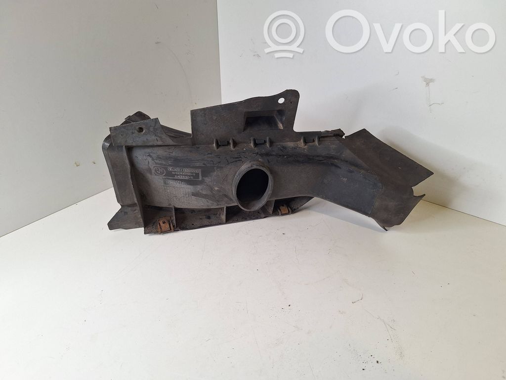 BMW 3 E46 Ilmanoton kanavan osa 