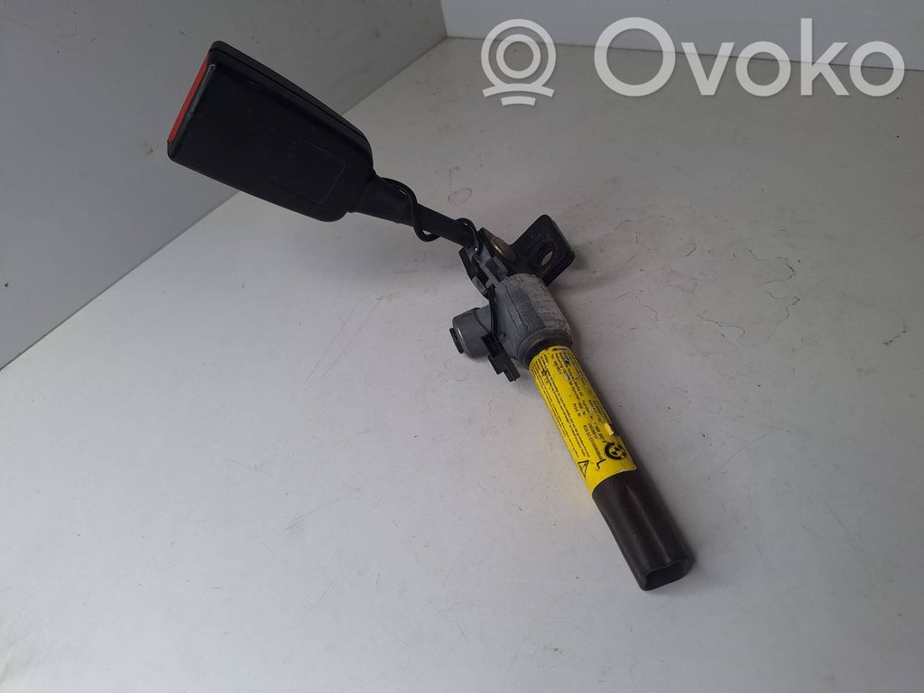 BMW 5 E60 E61 Hebilla del cinturón de seguridad trasero 