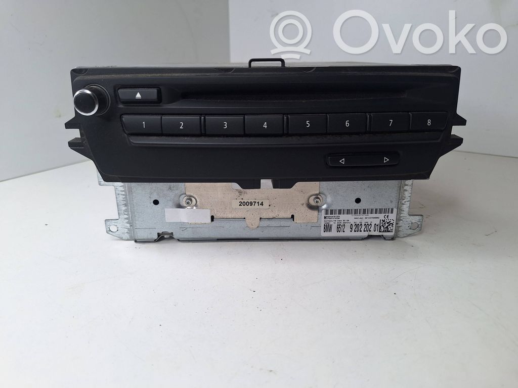 Radio / CD-Player / DVD-Player / Navigation   9202202