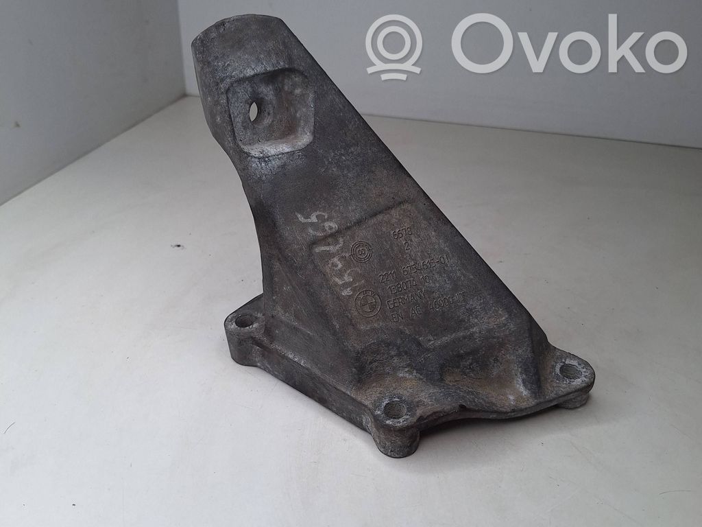 Engine mounting bracket   6754615,13807410,460001DF