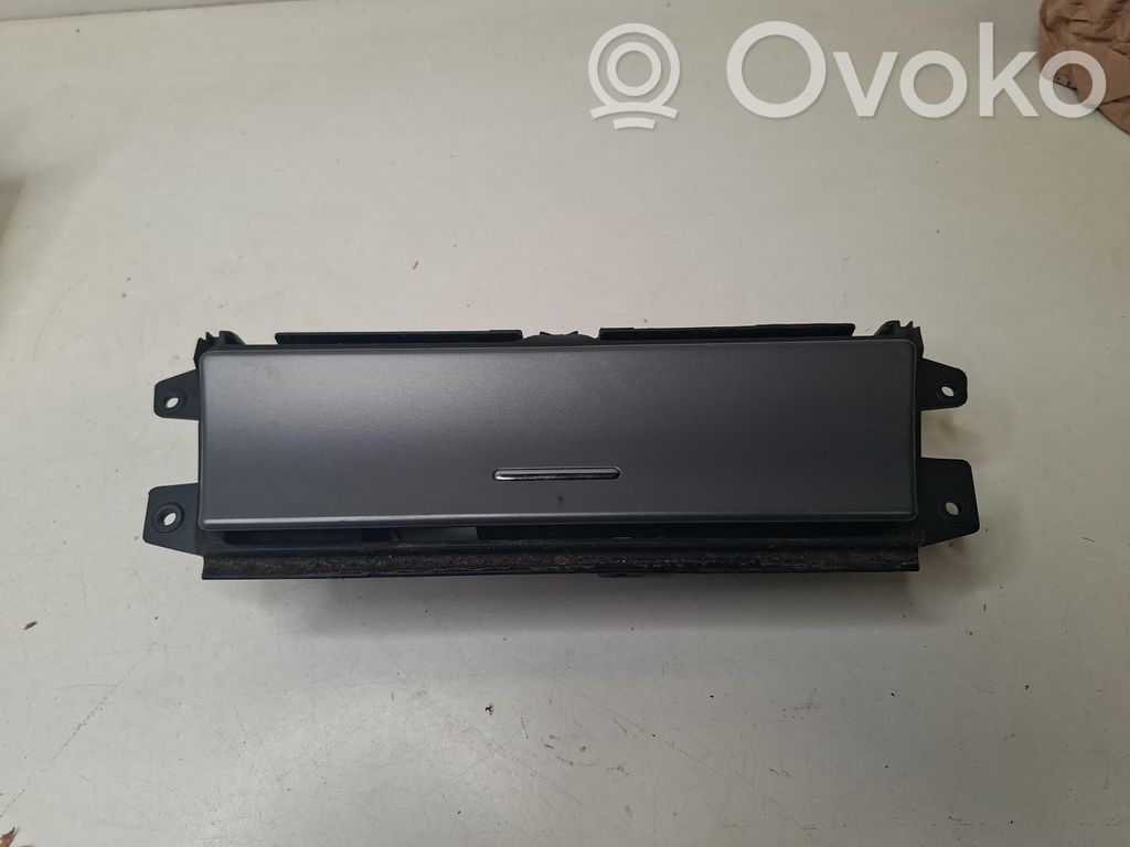 Aschenbecher   8402967,16000010