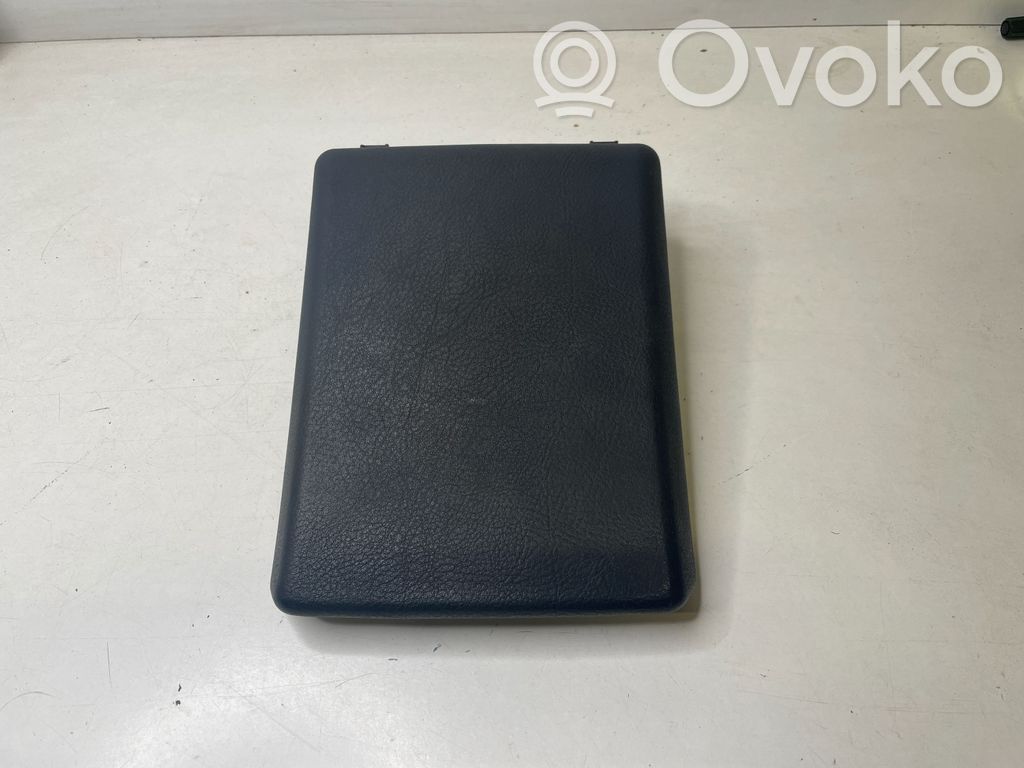 Armrest   806917,416908