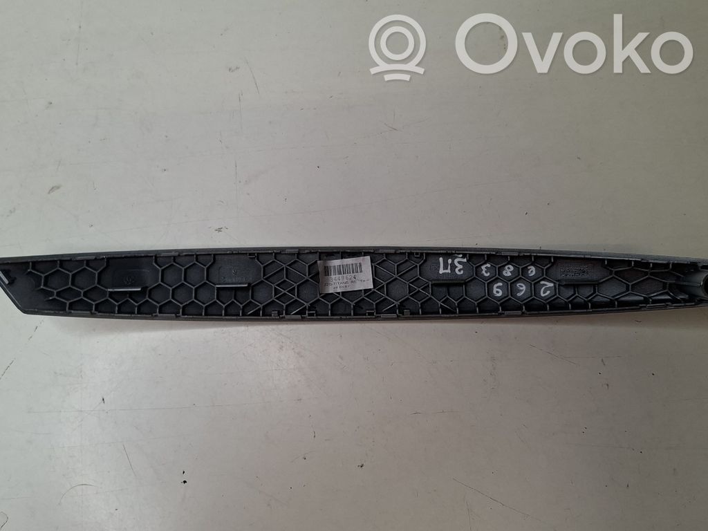 BMW X3 E83 Muu etuoven verhoiluelementti 