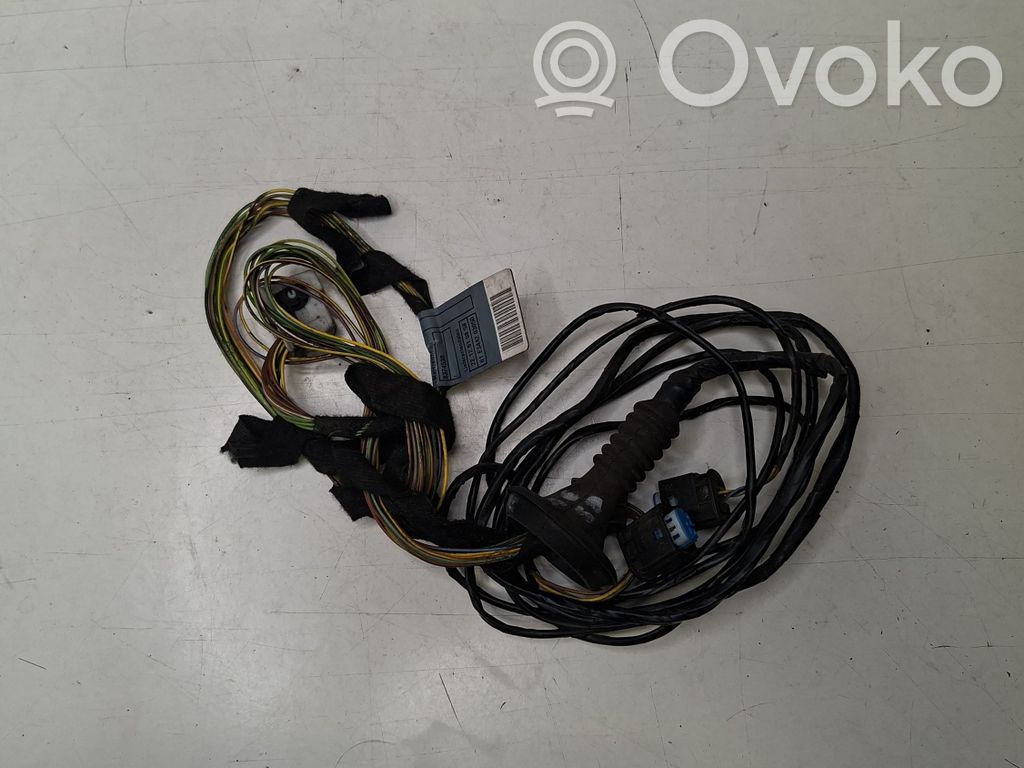 BMW X5 E53 Parkošanas (PDC) sensoru vadu instalācija 