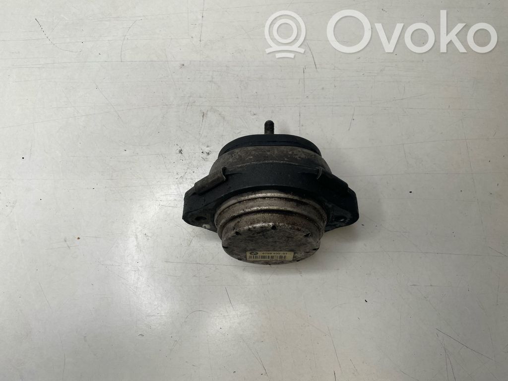 Engine mount bracket   6758430,01092003