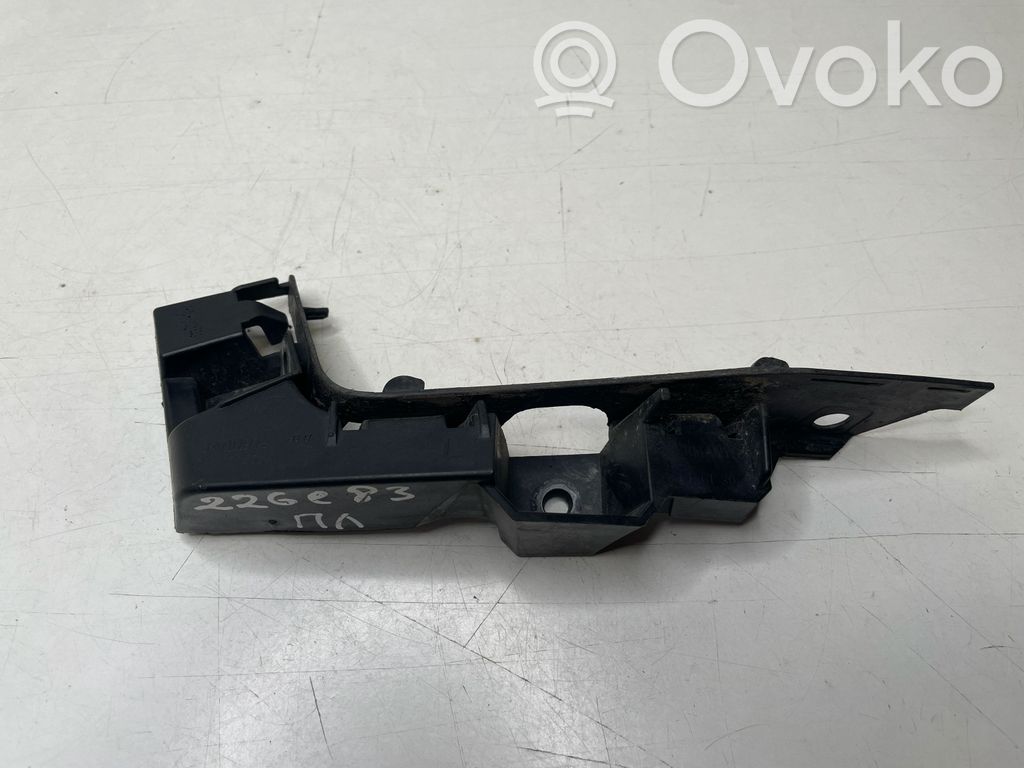 BMW X3 E83 Soporte de montaje del parachoques trasero 