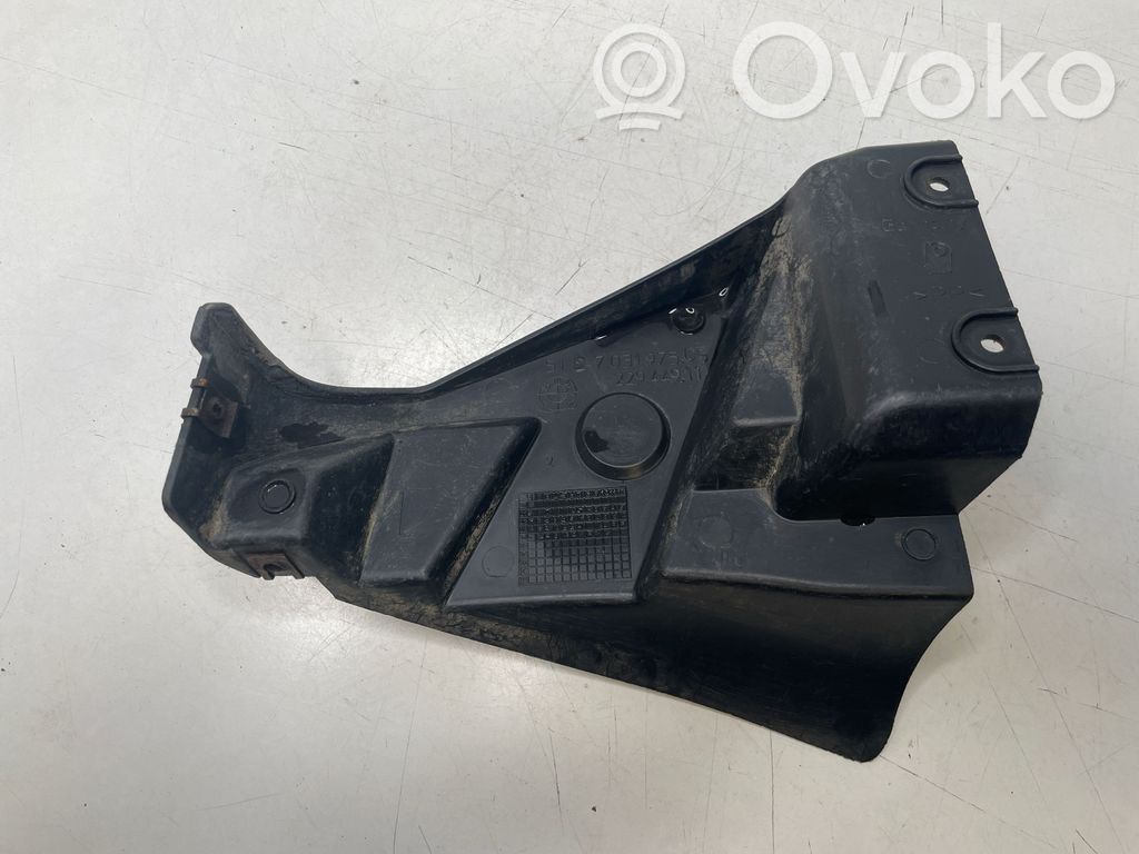 BMW 3 E46 Rear bumper mounting bracket 