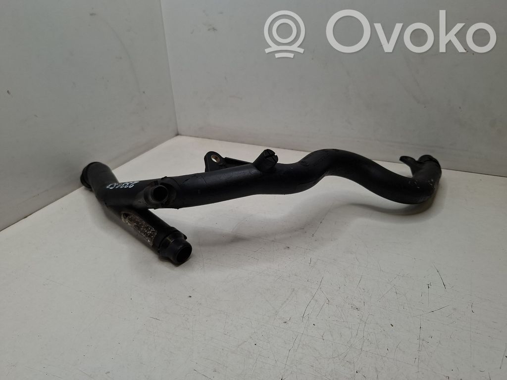 Engine coolant pipe/hose   7787379